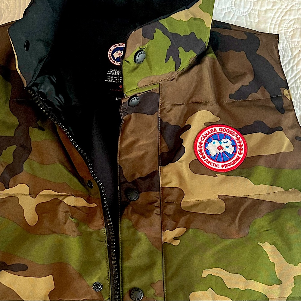 Canada Goose - Men’s Puffer Camo Vest